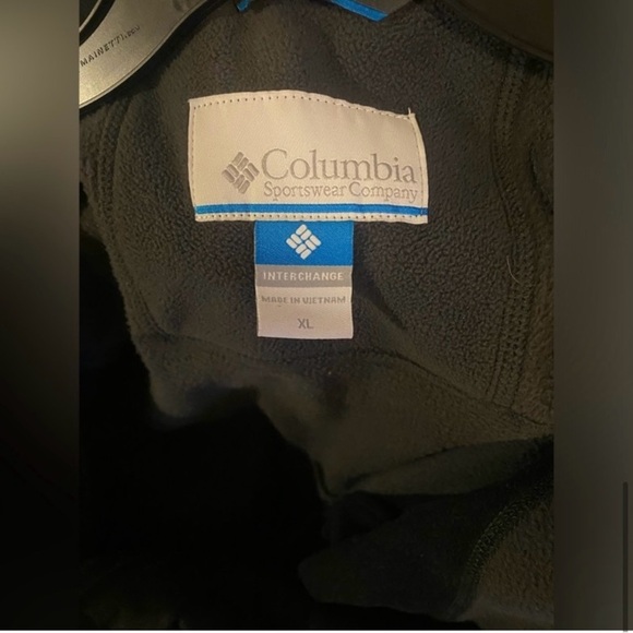 Columbia jacket - Picture 3 of 3